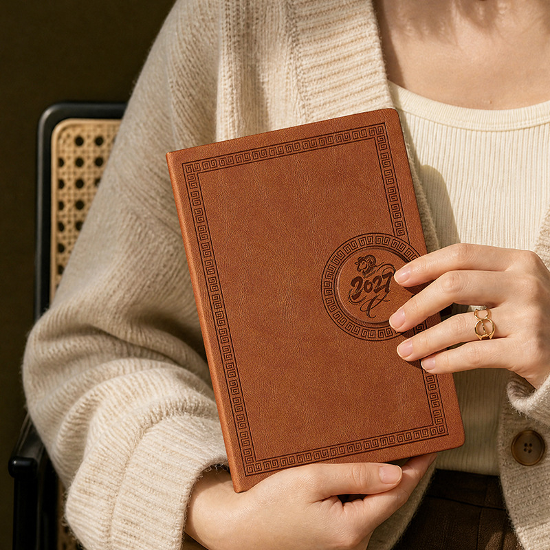 2027 A5 Premium Leather Daily  - đánh giá và giá Journal Leather Hardcover